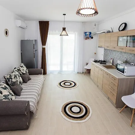 Апартаменты One Bedroom On The Ground Floor Near The Нэводари