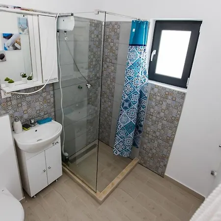 Апартаменты One Bedroom On The Ground Floor Near The *